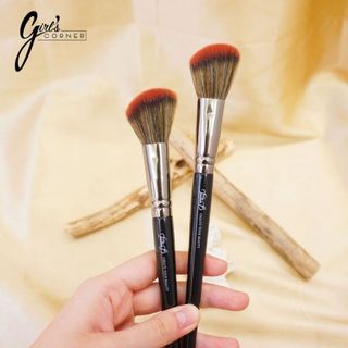 Cọ khối phấn má hồng E4 - Feather B