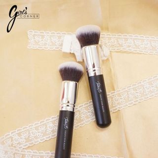 Cọ tán kem nền Feather B - M439