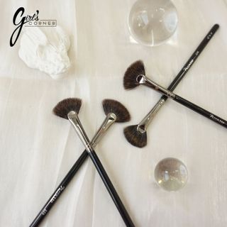 Cọ Piccasso Mini Fan Highlighter Brush 259