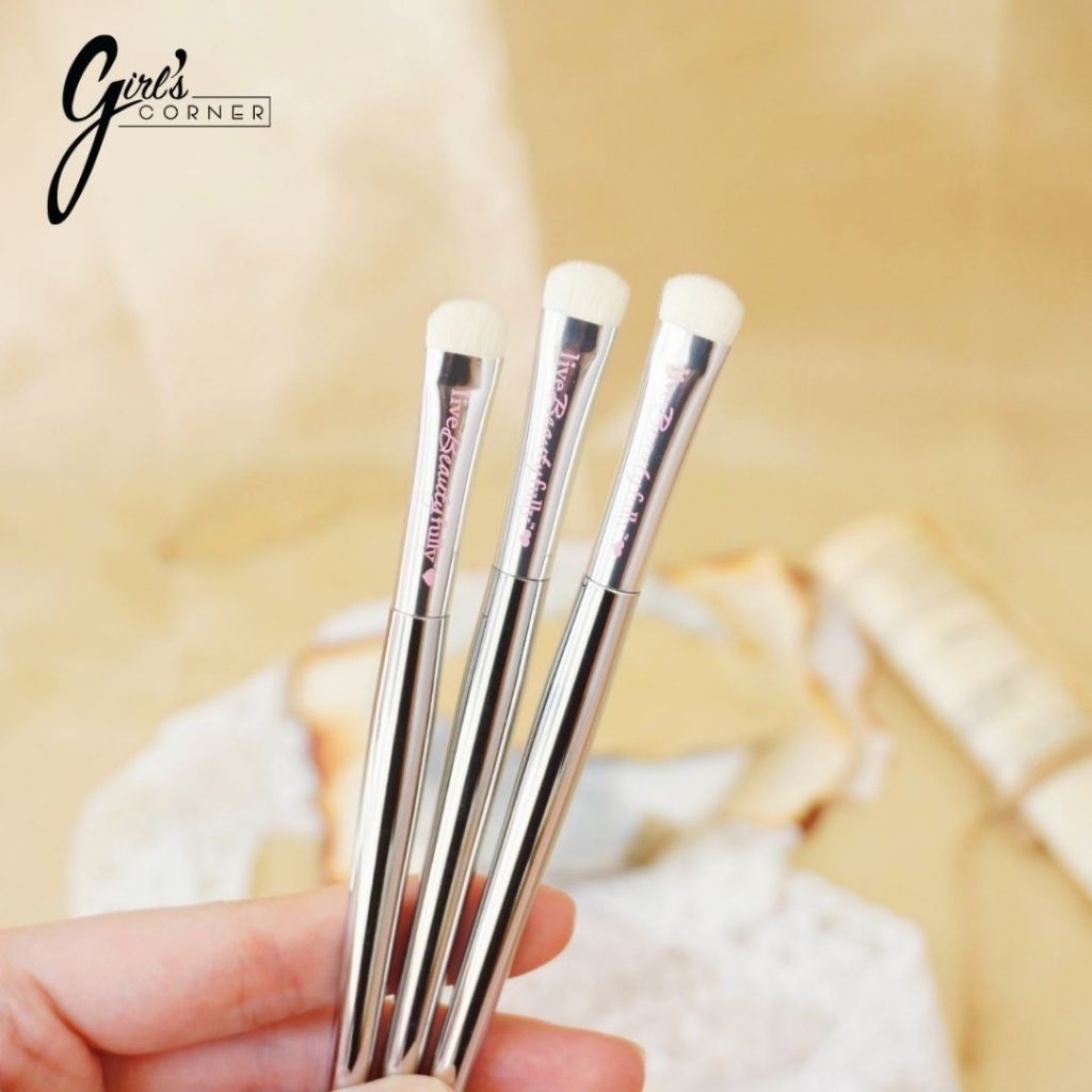 Cọ Mí Mắt IT Cosmetics by Ulta