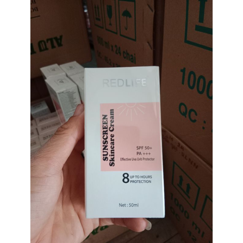 kem chống nắng Redlife.