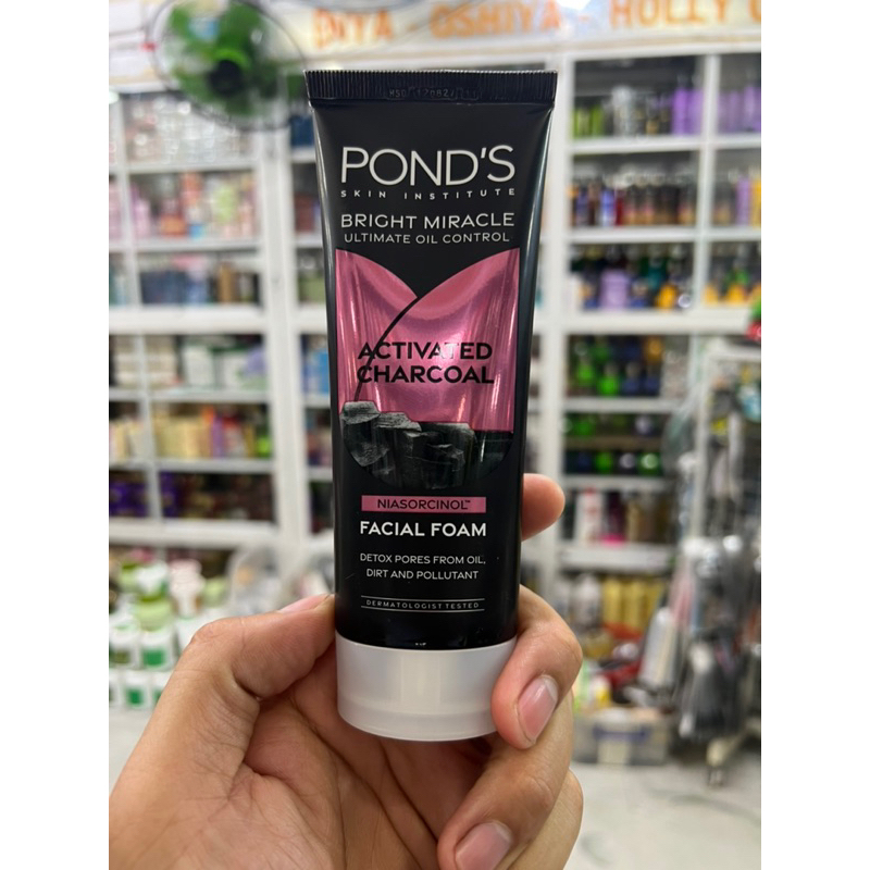 Sữa Rửa Mặt Pond's Pure White 100g (Pond's Đen)