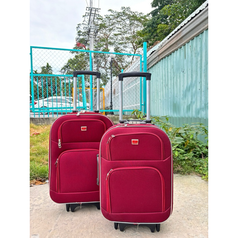 Vali vải polyter chất dày, 4 size, viền mạ crom, khuôn nhựa, có ngăn mở rộng.