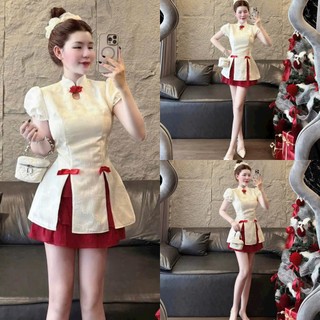  Set váy nữ siêu phẩm mặc đi chơi Tết 2025 áo gấm cổ tàu gài hoa tay búp from ôm eo xẻ tà cột nơ mix váy tơ tầng màu đỏ 