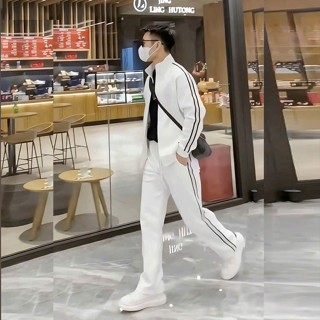    B303   Sét Đồ Thể Thao Nam  Bộ Quần Áo Dài Tay Nam Phong Cách Thời Trang Dài Tay Nam Cho Mùa Đông 