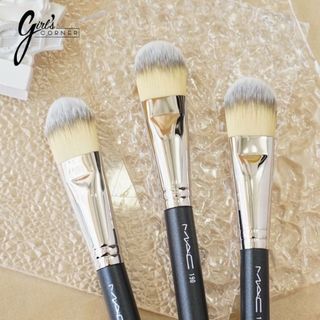 Cọ nền M 190 Synthetic Foundation Brush