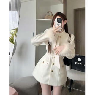  Đầm váy dạ trắng kem nữ đính lông tua rua tay dáng ngắn chiết eo Đầm váy dạ kim tuyến trắng kem tay dài LANNIE TỰ MAY 