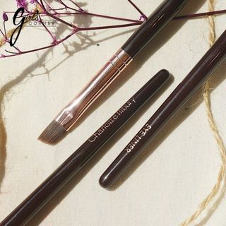 Cọ vẽ eyeliner - cọ tém mày Charlotte