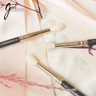 Cọ blend dáng nhỏ M 221 Mini Tapered Blending