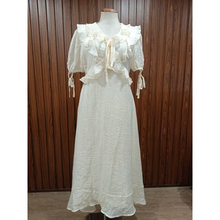 [BYMO PASS] Thanh lý Đầm xòe cổ bèo - Size M