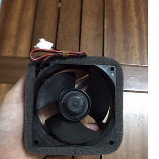 Quạt tủ lạnh DC 8V vuông 9*9cm 2 dây mới