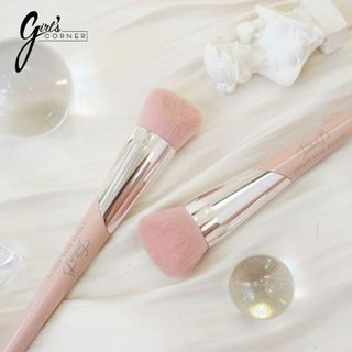 Cọ nền vát 2 đầu Feather B Foundation Brush