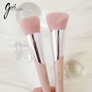 Cọ nền vát 2 đầu Feather B Foundation Brush