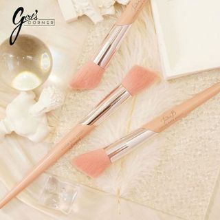 Cọ khối - má - highlight Feather B