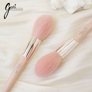 Cọ phủ - má hồng Feather B