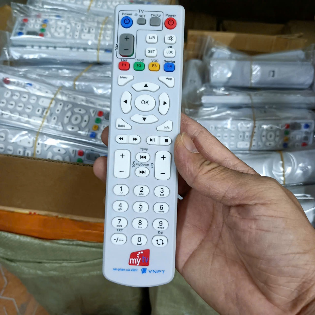 Điều khiển đầu thu VNPT MyTV của hãng ZTE.