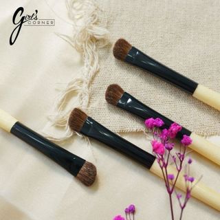 Cọ bầu mắt - sống mũi Bobbi Brown Angle Eyeshadow