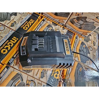 Sạc INGCO 20V