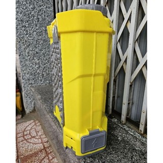 Bình xịt điện MAXCARE 2 Bơm 20 Lít
