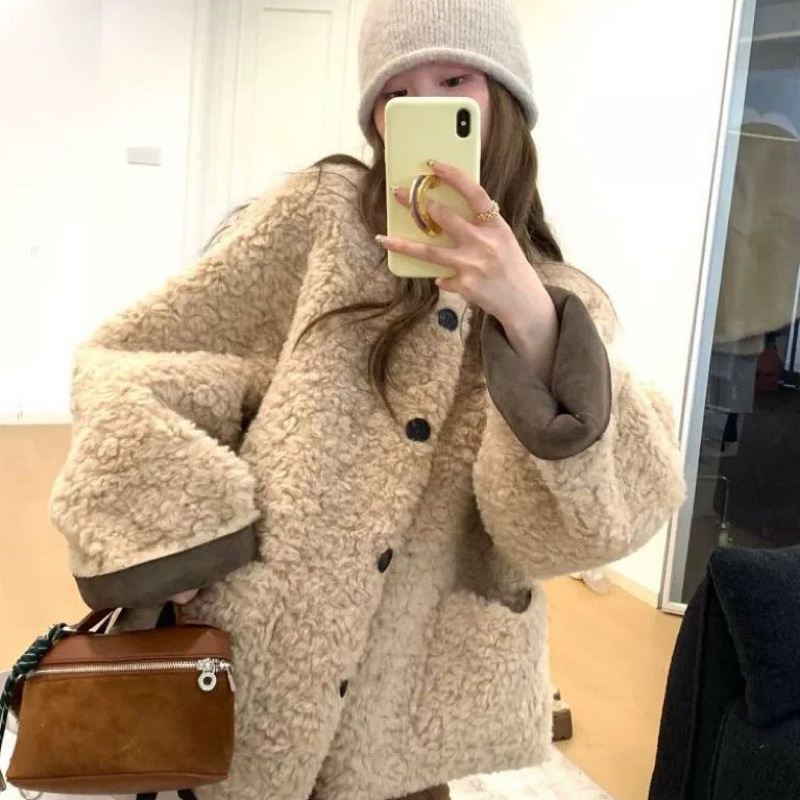 【Ảnh Thật Shop】Áo Khoác Lông Cừu Lót Da lộn ,Áo khoác Nữ Dáng Dài Rộg Qua Môg ,Hàng Chuẩn QC | BigBuy360 - bigbuy360.vn