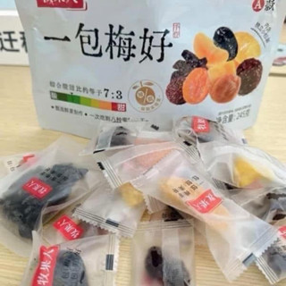  Gói 12 loại: mơ mận sấy dẻo đào, việt quấ  mơ kẹp dâu tây kẹp xoài dứa sấy,🍑🍒🍇🥭 