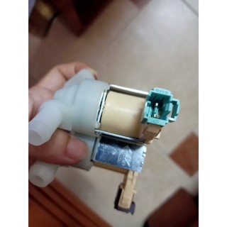 Van cấp nước đôi máy giặt Electrolux chính hãng