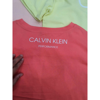 áo crop top vnxk