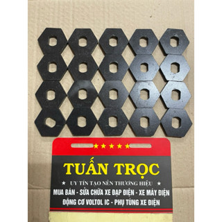 Pat giữ động cơ 1500w trở lên cho gắp cnc. Giá 1 cặp.