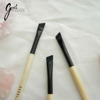Cọ Kẻ Mày Gel Bobbi Brown Eye Brow