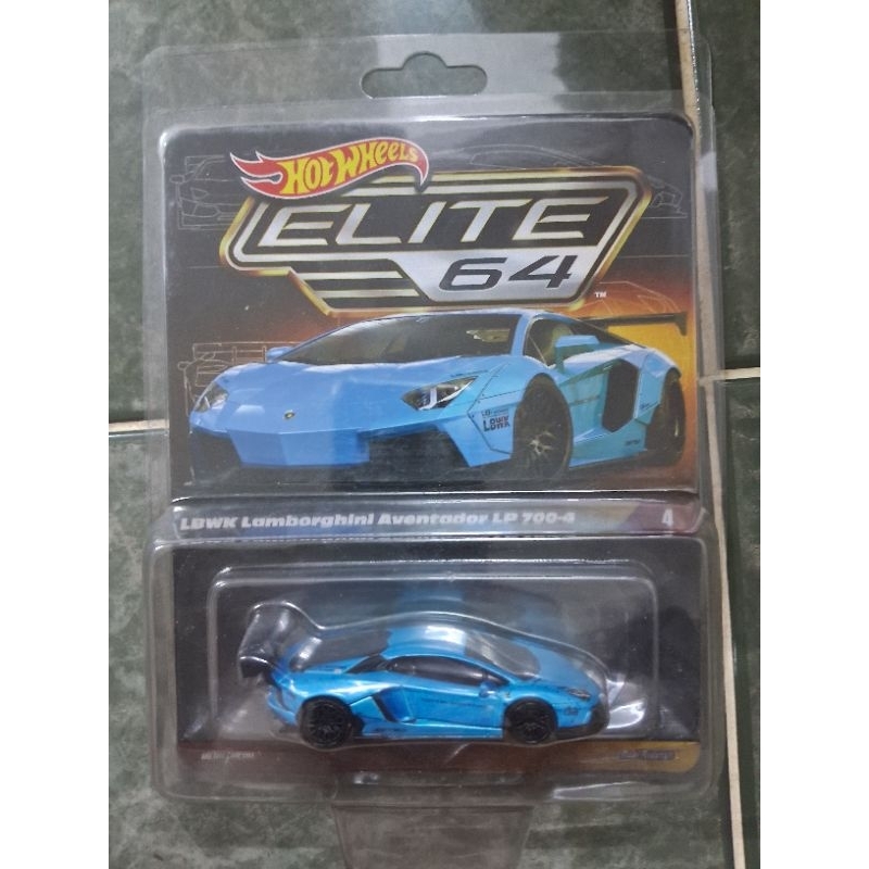HOT WHEELS ELITE 1/64 - LBWK LAMBORGHINI AVENTADOR LP 700-4