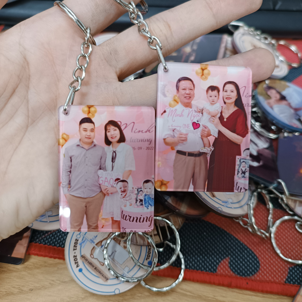 MÓC KHOÁ MICA IN HÌNH ÉP NHIỆT THEO YÊU CẦU