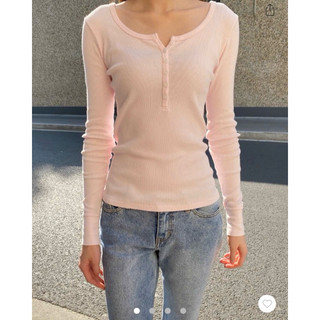  Brandy Melville Zelly top rare pink coquette  Áo thun dài tay hồng coquette Brandy Melville  