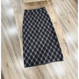 chân váy kẻ 2 màu