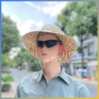 NÓN LA ĐI BIỂN VÀNH RỘNG