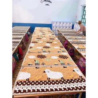 thảm trải giường lưới cho bé