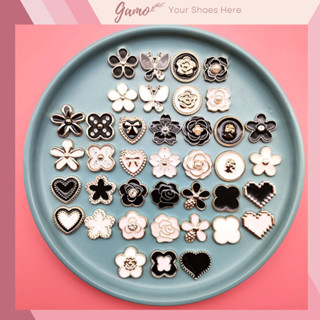 Sticker, Charm 3D chủ đề Bling trắng đen DIY Gamo gắn Dép Sục, Cá Sấu JB-106