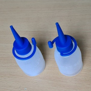 Bình nhựa đựng dầu máy may 60ml