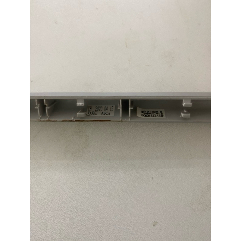 Thay ốp bản lề laptop HP 348 G7