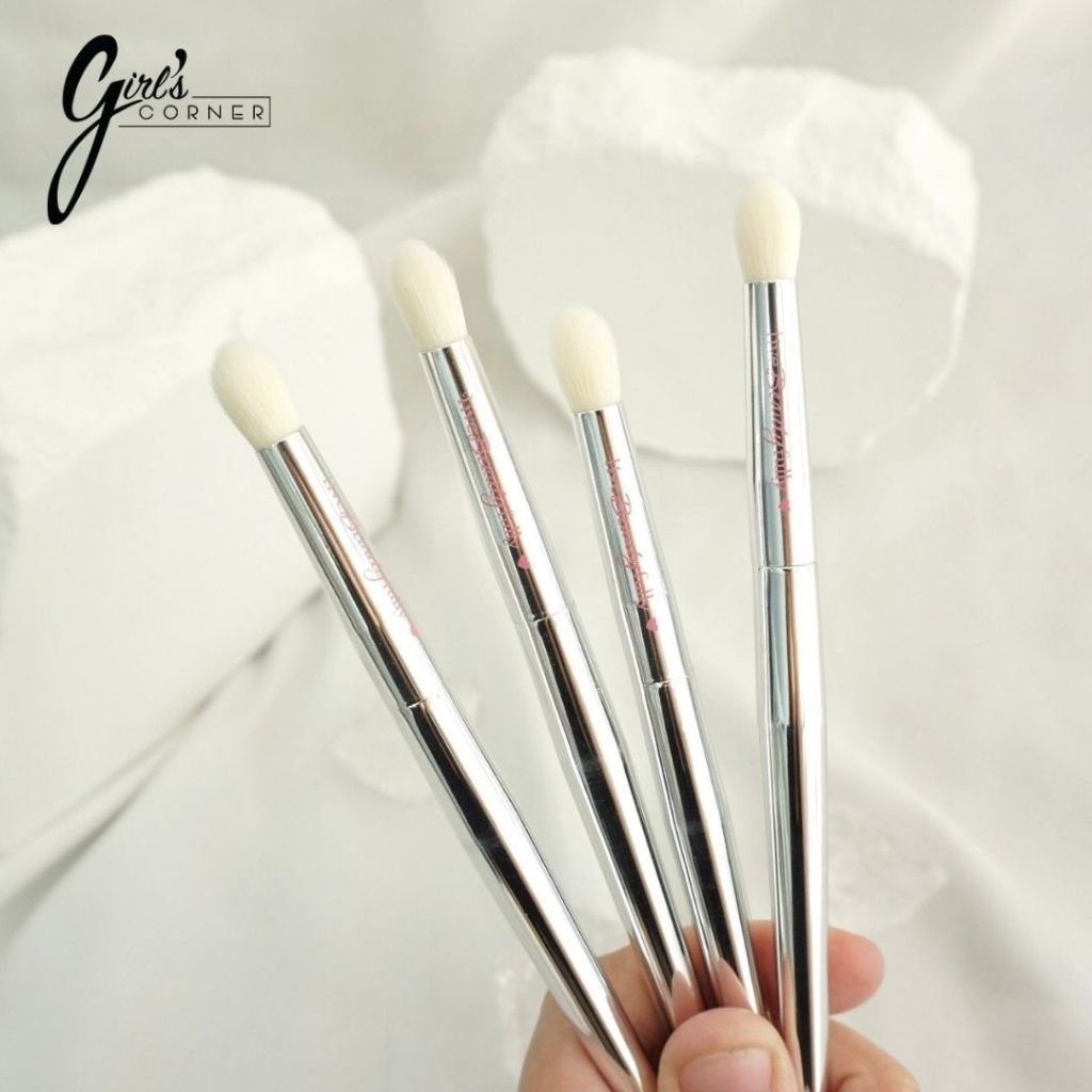 Cọ nhấn đuôi mắt IT Cosmetics by Ulta