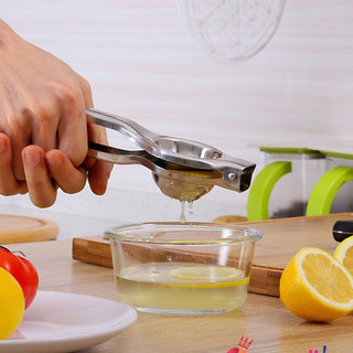 Dụng cụ vắt chanh inox
