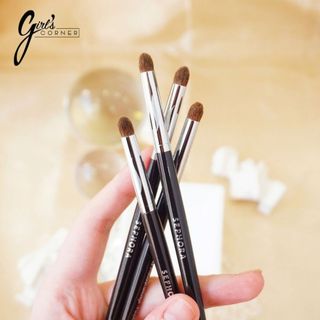 Cọ Nhấn Đuôi Mắt Sephora 29 Precision Smudge Brush