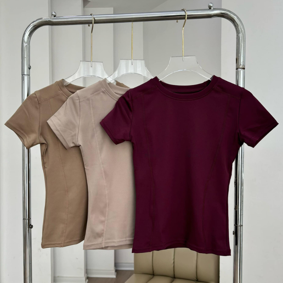 Áo thun nữ form ôm body tay ngắn - chất co giãn thể thao basic BEYOUR SPORT