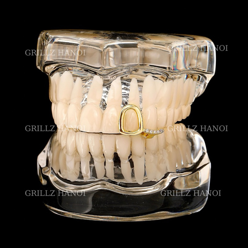 Grillz trang sức răng đôi viền trơn và viền đế đính đá vàng bạc hiphop