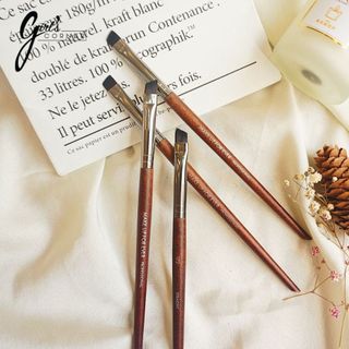 Thanh Lý - Cọ kẻ mày - liner Makeup Forever 172