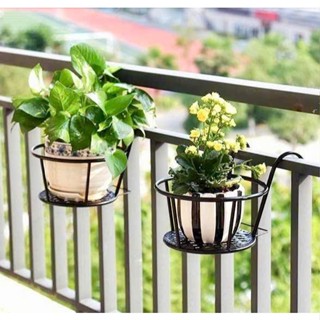 Đế Để Chậu Hoa Ban Công - Giỏ Sắt Treo Chậu Cây Ban Công