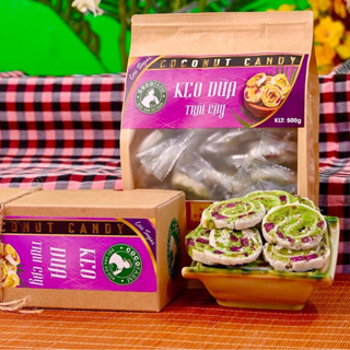 Kẹo dừa trái cây sấy giòn cuộn bánh tráng Cocofarm ít đường hộp 300g