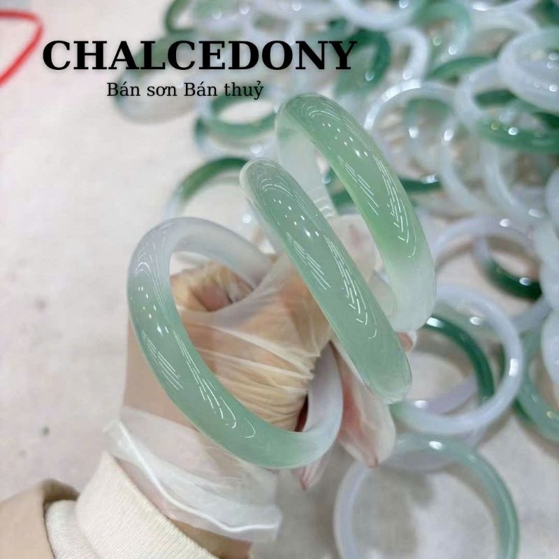 Vòng tay bản liền chalcedony xanh trắng sơn thủy ni 53 đến 58