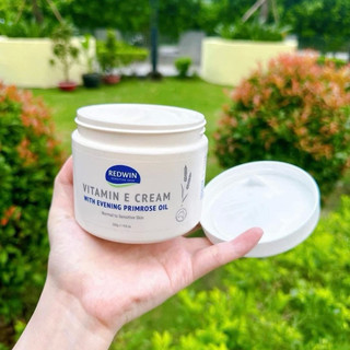 Kem dưỡng Redwin Vitamin E Cream Úc 300g