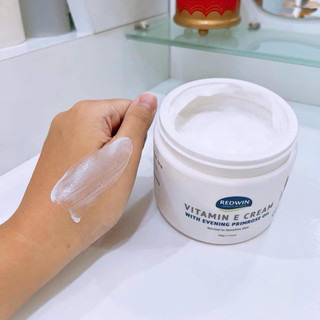 Kem dưỡng Redwin Vitamin E Cream Úc 300g