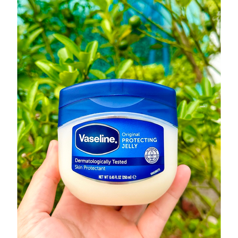 Sáp dưỡng ẩm Vaseline 50ml và 100ml